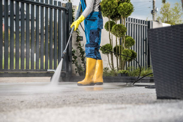 Best Oil and Grease Removal from Surfaces in Roman Forest, TX